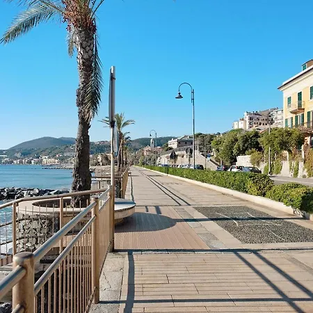 Casa Mauro - Arenzanohost Appartamento